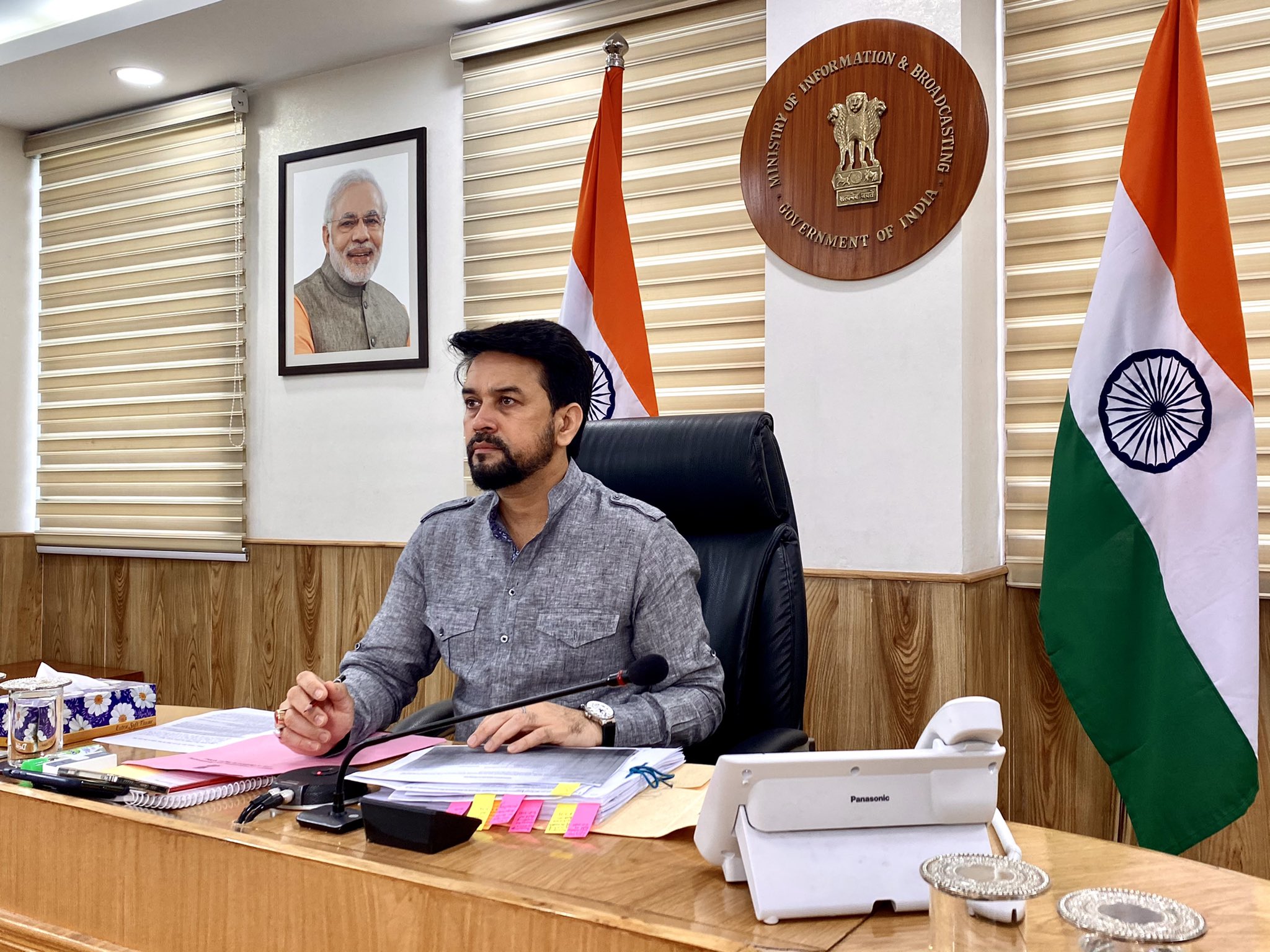 अन्तरराष्ट्रीय युवा दिवस 2021: खेल मंत्री अनुराग सिंह ठाकुर कल राष्ट्रीय  युवा पुरस्कार प्रदान करेंगे