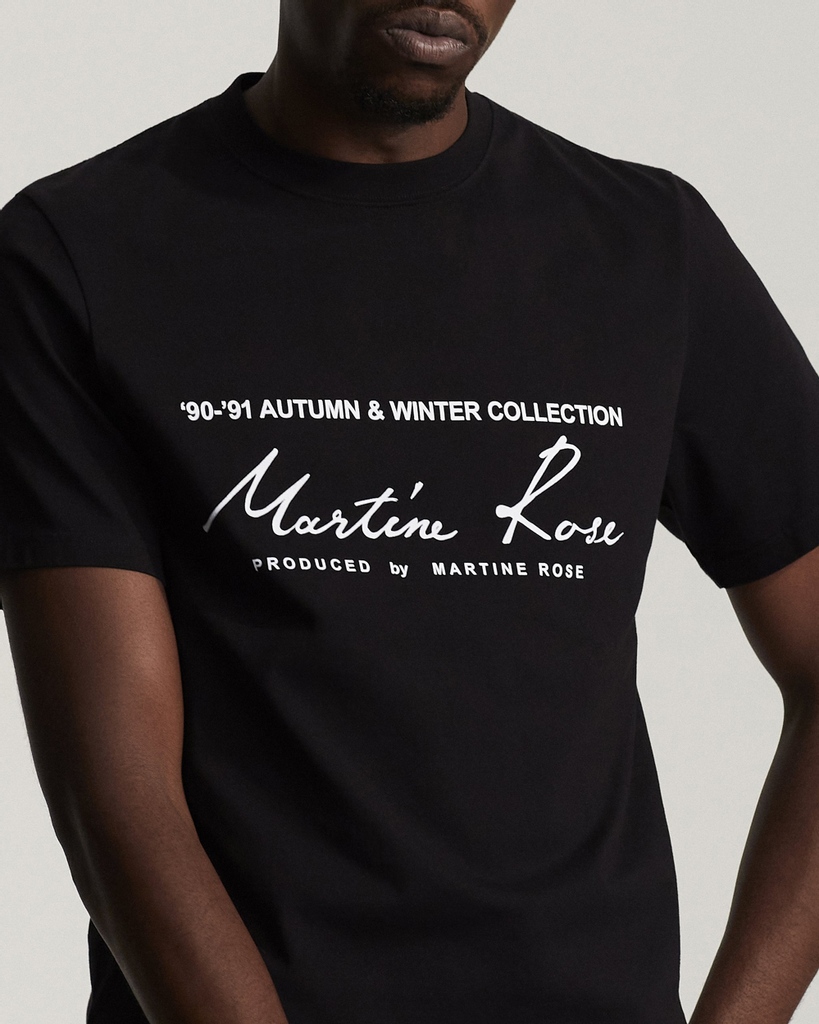 wrongweather's tweet image. Introducing Martine Rose! For the AW21 the designer explored soccer culture and how it mixed with club culture to deliver an immediately recognizable Wide Boy aesthetic. 
The first drop is now live at bit.ly/2WXw2Up

#martinerose #knowwave #wrongweather