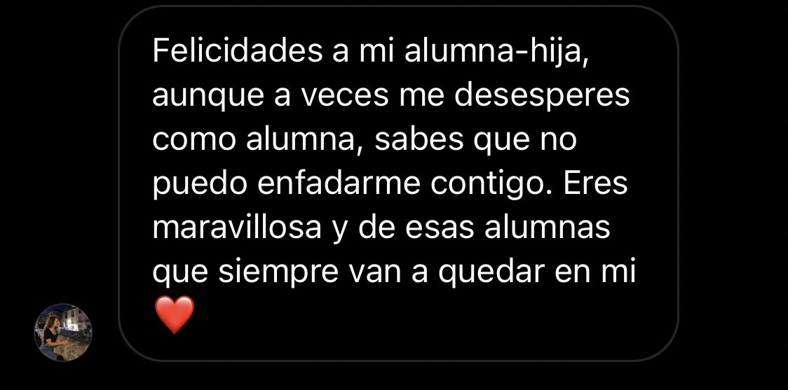 BlascoMaitane's tweet photo. ✨tener a una seño y a una manicurista asi ✨ dan ganas de vivir las amo😭🤍 https://t.co/WERQGJCq71