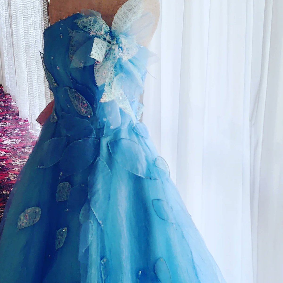 ドレスリゾートこわくび こわくびホテル 神田うのさんプロデュースのドレス シワ加工が涼しげ 秋田 大仙市 ドレスリゾートこわくび 写真好きな人と繋がりたい Akita こわくびホテル コスプレ プリンセス