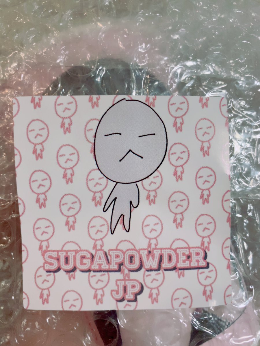 minsuga_drop's tweet photo. @Sugapowder_0309 님
@Sugapowder_JP 様
本日無事受け取りました☺️
2次販売して下さり本当にありがとうございました😭✨
とっても素敵なカップホルダー大切にします！✨
ゆんちゃんの自画像シールとメモがまた可愛すぎて悶えました🙈💓
また機会がありましたら、よろしくお願いします！ https://t.co/fA96ekOneh