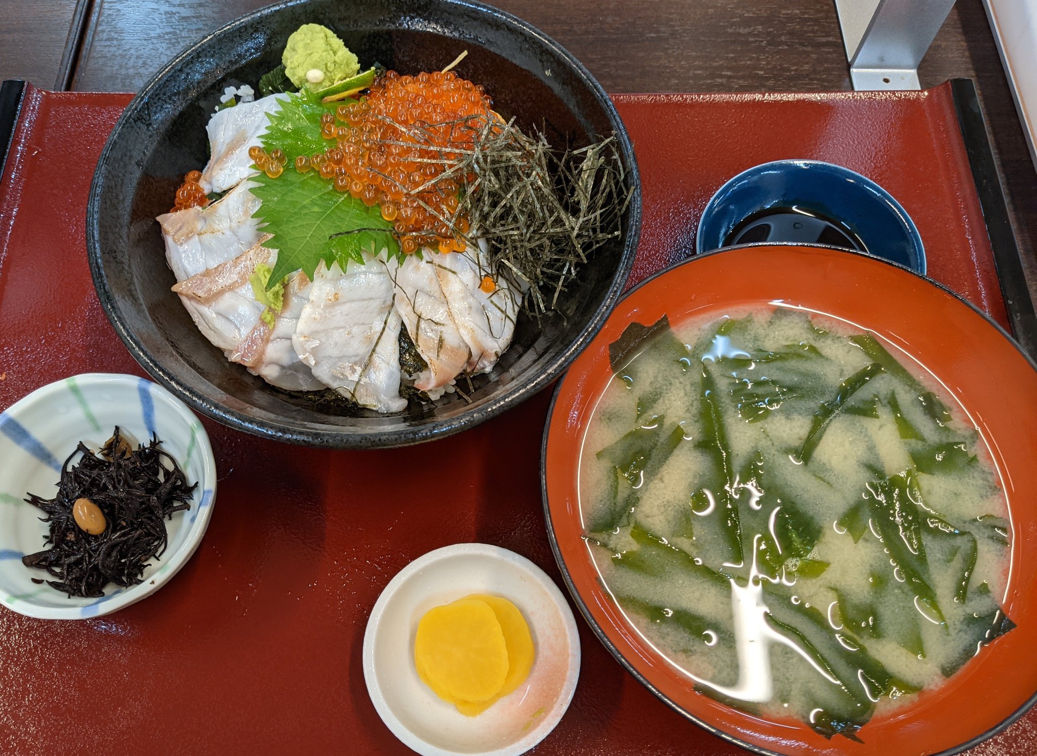 北灘漁協直送とれたて食堂 Narutotoretate Twitter