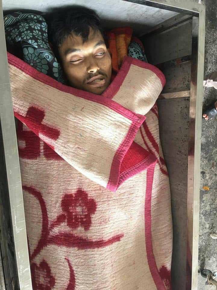 AungHeinMin17's tweet photo. Tw // death On August5, PyayThein, a 29-year-old detainee who was abducted by SAC during a protest in Yay tsp, died as a result of their torture in Kyaikmayaw prison. #Aug7Coup  #WhatsHappeningInMyanmar https://t.co/9EWp35WmZu