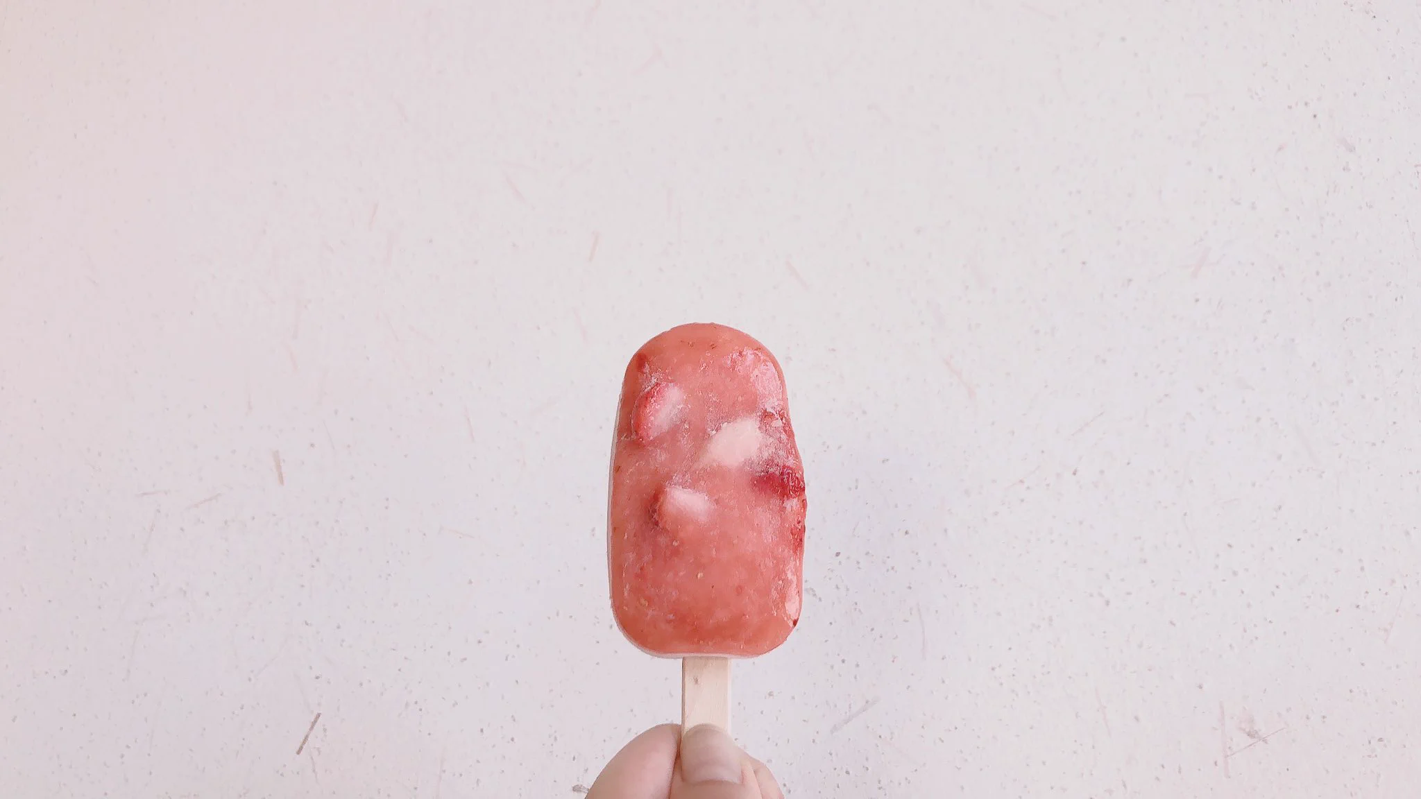 わらび粉を使った溶けないアイスが登場！体に優しくて和を感じると大注目！