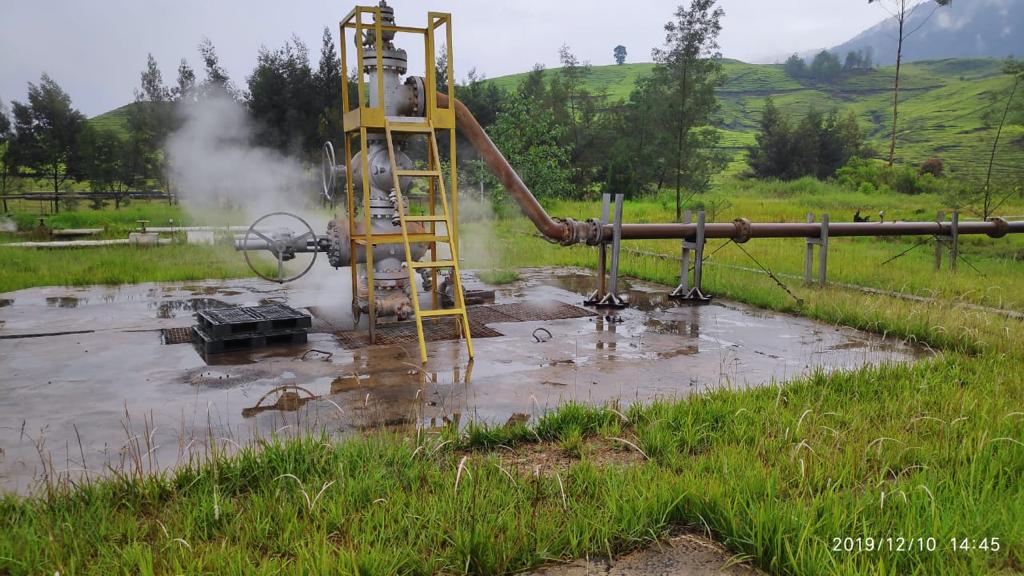 GeiosEnergy's tweet image. GEIOS visit the CIBUNI Geothermal Concession with the PT Satria Group for technical evaluation for a potential Hybrid Exogeothermal Integration in a 240°c and 45MW potential.