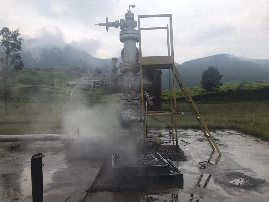 GeiosEnergy's tweet image. GEIOS visit the CIBUNI Geothermal Concession with the PT Satria Group for technical evaluation for a potential Hybrid Exogeothermal Integration in a 240°c and 45MW potential.