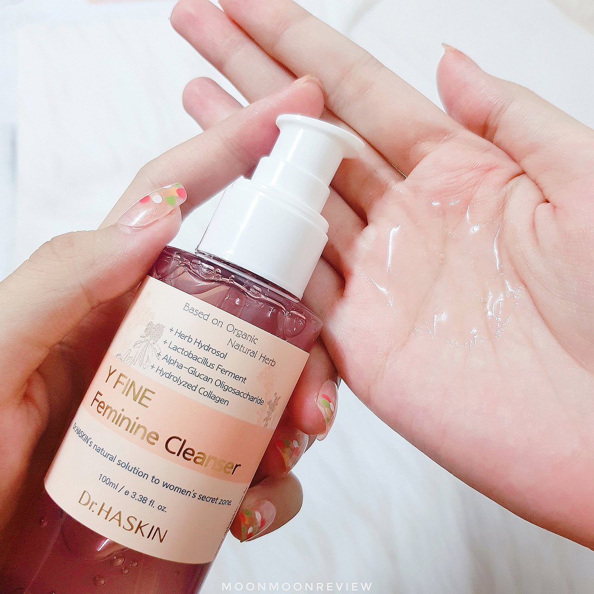 moonmoonreview's tweet photo. ไอเทมบำรุงจุดซ่อนเร้นของเกาหลี Dr.Haskin ที่ใช้ได้ทุกเพศทุกวัย! เริ่มที่น้ำยาล้าง ช่วยลดอาการคัน ตกขาวต่างๆ และ Dropper Oil หยดเพื่อลดกลิ่นไม่พึงประสงค์ ใช้คู่กันยิ่งดี เชื้อแบคทีเรีย&amp;เชื้อรานี่ไม่ต้องกังวล กลิ่นหอมจากธรรมชาติ หอมมากก ไม่มีสารอันตราย มีเลขที่จดแจ้งเกาหลีและไทยจ้า https://t.co/VjeYvZdc2w