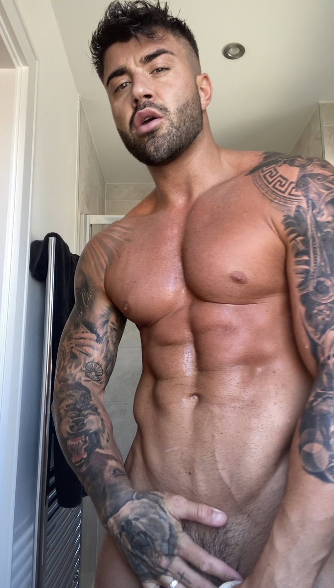 Rogan oconnor naked