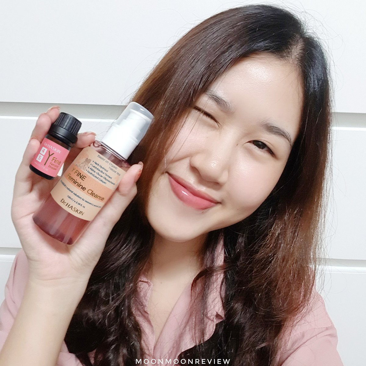 moonmoonreview's tweet photo. ไอเทมบำรุงจุดซ่อนเร้นของเกาหลี Dr.Haskin ที่ใช้ได้ทุกเพศทุกวัย! เริ่มที่น้ำยาล้าง ช่วยลดอาการคัน ตกขาวต่างๆ และ Dropper Oil หยดเพื่อลดกลิ่นไม่พึงประสงค์ ใช้คู่กันยิ่งดี เชื้อแบคทีเรีย&amp;เชื้อรานี่ไม่ต้องกังวล กลิ่นหอมจากธรรมชาติ หอมมากก ไม่มีสารอันตราย มีเลขที่จดแจ้งเกาหลีและไทยจ้า https://t.co/VjeYvZdc2w