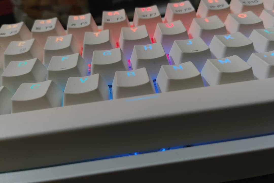 benhur07b's tweet photo. Weekend Project #003: Making a silent keyboard for @bernadettedaos (#1)
#mechanicalkeyboard #mechanicalkeyboards #mechanicalkeyboardsph #rkg68 #outemu #silentswitches https://t.co/m8WfGnqBFO