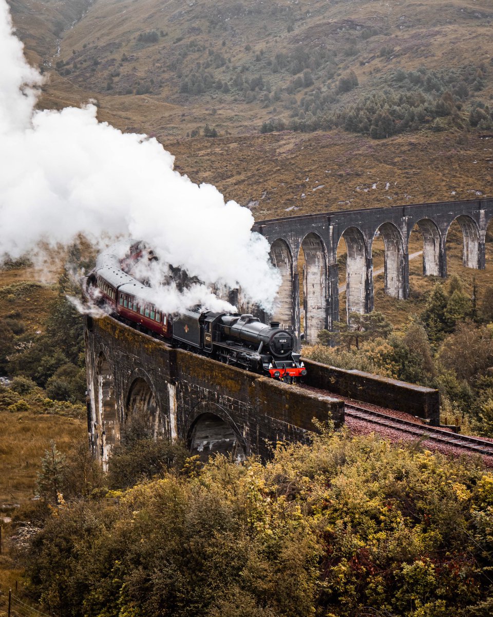 I think we found the train. #hogwartsexpress #glenfinnanviaduct #RespectProtectEnjoy @VisitScotland