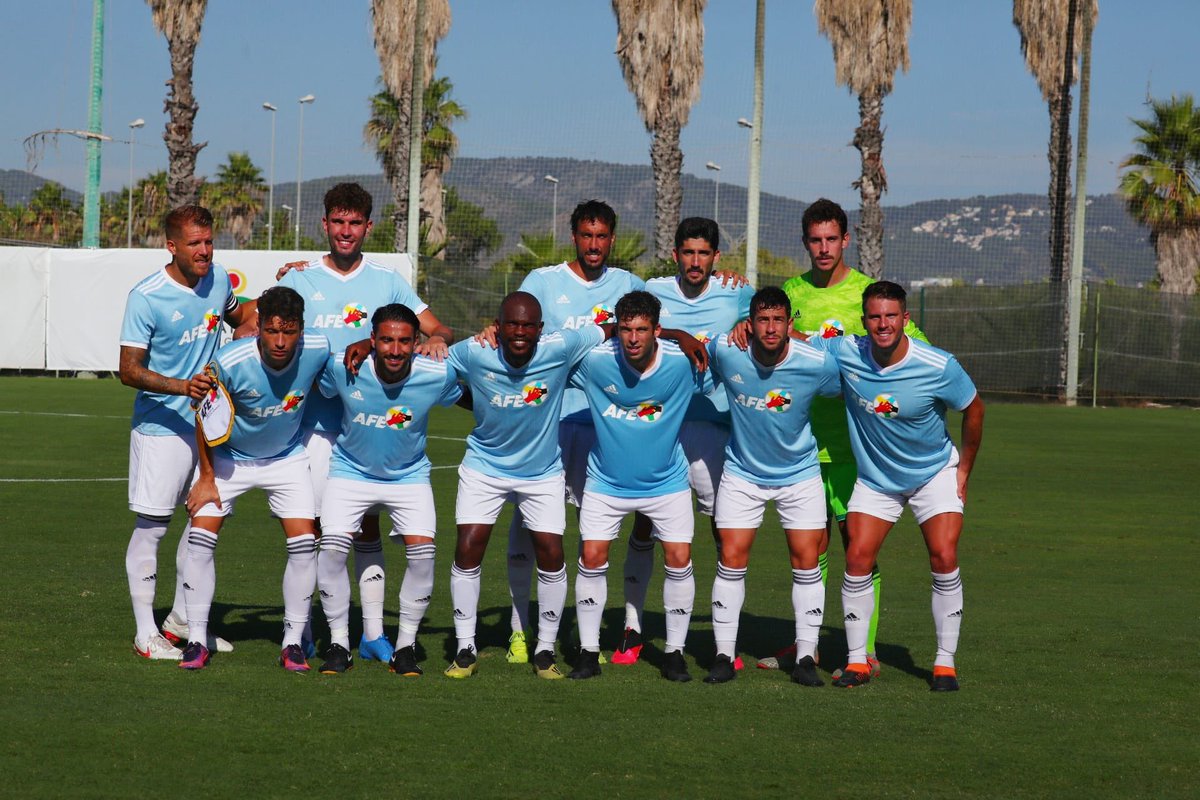 1ª parte

———

13. <a href="/alberto_leja/">Alberto Lejárraga</a> 
14. <a href="/felipe2alfonso/">Felipe Alfonso</a>
23. <a href="/18jcarlos18/">Jose Carlos Aliaga</a>
5. Morci 
3. <a href="/5sergiomartinez/">SERGIO MARTÍNEZ</a>
21. <a href="/colindre4_/">Daniel García Peláez</a> 
19. @GuilleDonoso 
2. <a href="/omgbaf/">omgba franck</a> 
30. José Carlos
12. Chuli
15. Rubén Sánchez 

#SesionesAFE XXV