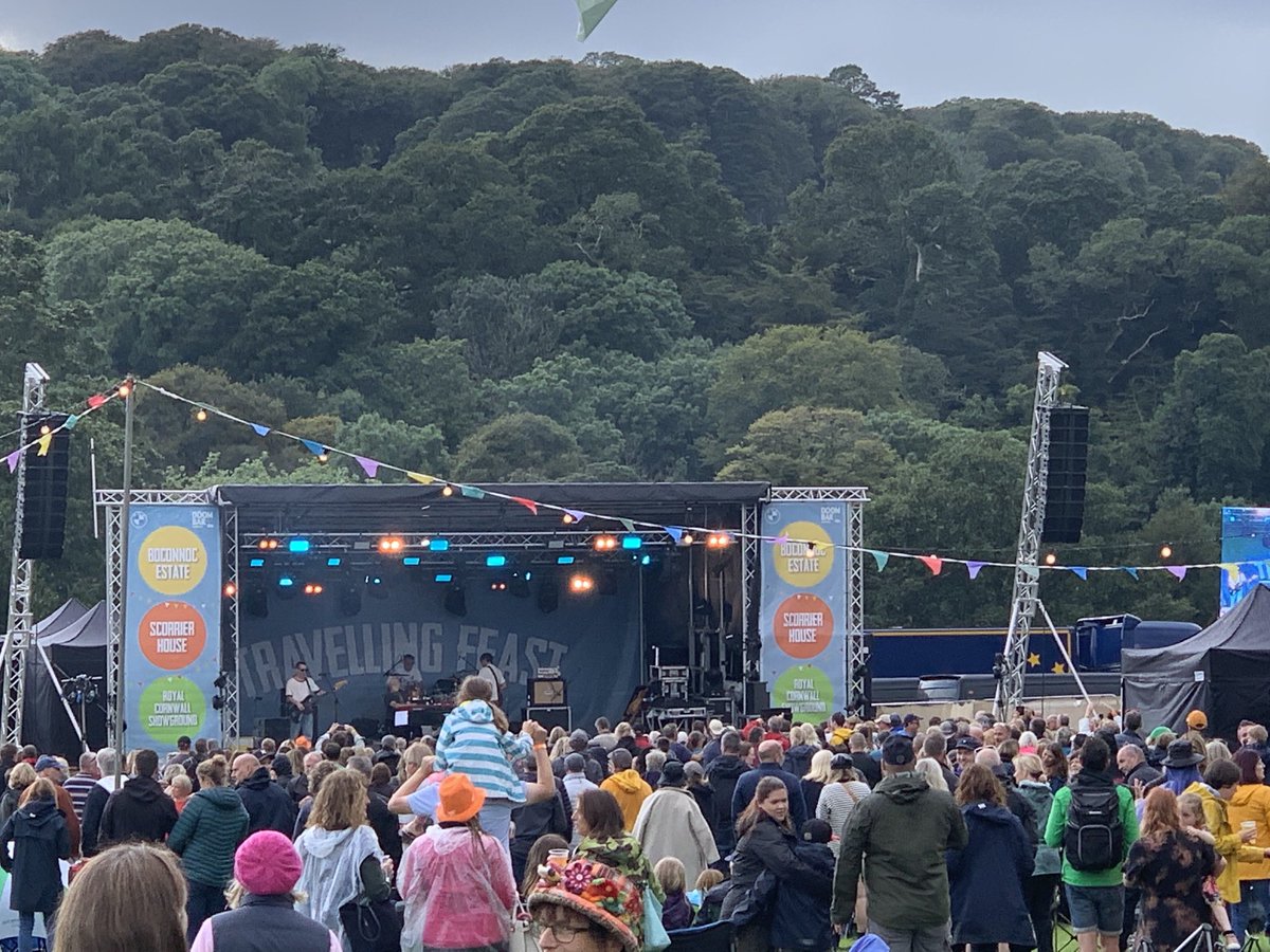 gandtealtd's tweet image. What a Fabulous first day ⁦@PaulAinsw6rth⁩ Travelling Feast. Amazing atmosphere.. looking forward to Day 2 today. ⁦@jamesmartinchef⁩ ⁦@johnnycowling⁩ #lovefood #lovemusic #lovecornwall
