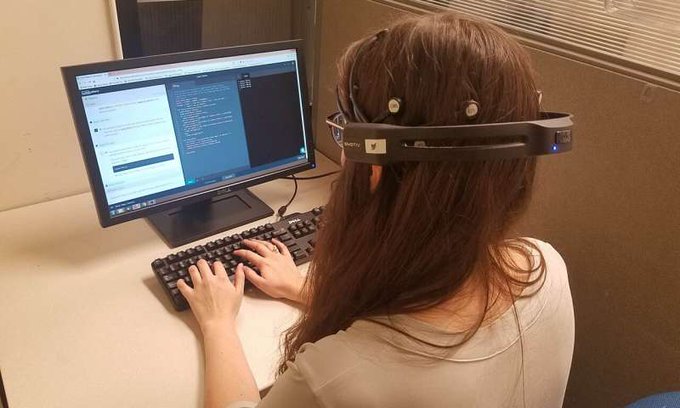 Rainmaker1973's tweet image. Not a &apos;math person&apos;? You may be better at learning to code than you think. A recent research found that a natural aptitude for learning languages is a stronger predictor of learning to program than basic math knowledge, or numeracy [read more: buff.ly/32JBTM3]