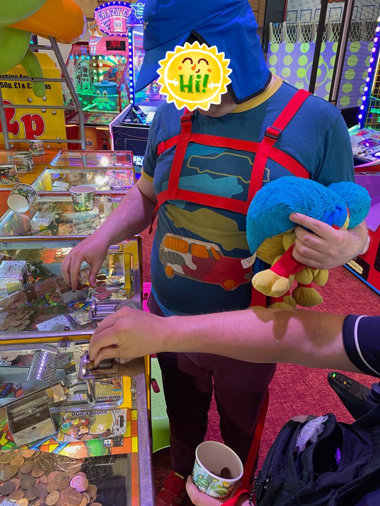 We went in the building with the flashing machines and daddy showed me how to put coins in them... #abdl #abdlboy #ageplayer #ageplaycommunity