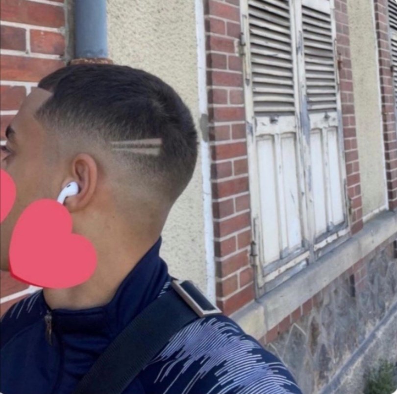 axiatechie's tweet photo. A guy posted his haircut and he got roasted 😭 https://t.co/MCcjx8Hwz2