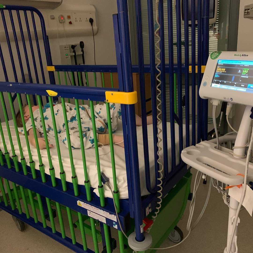 isright's tweet photo. #AlfieUpdate so after the disappointing news yesterday, guess who just wanted some fun. After seeing him so unwell, hearing Alfie shouting and being a monkey playing with his oxygen mask at 2am never sounded so good! #ProudGrandad #LittlePartnersInCrime
#NotAllHeroesAreAdults https://t.co/1CpUUKj64j