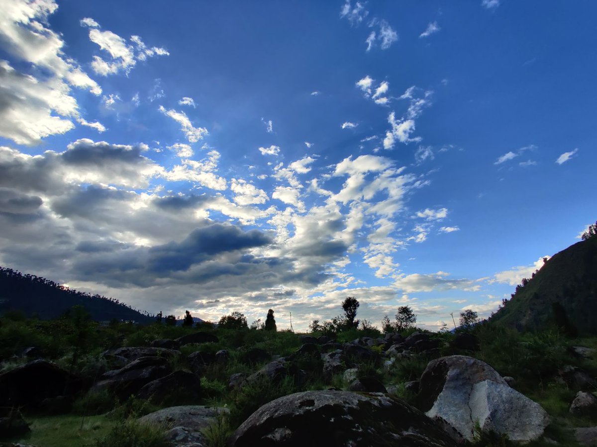 AnmolKaloo's tweet photo. This place has my heart. ❤️
#Bhaderwah https://t.co/BSyyPFd7me