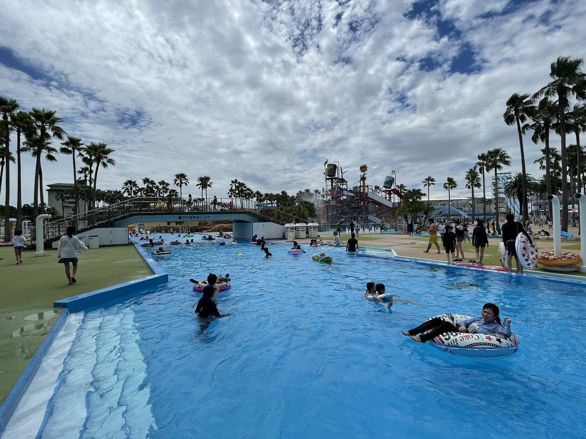 ナガシマリゾート公式 明日も暑い ナガシマ ジャンボ海水プール しっかり熱中症や感染対策を行いながら暑い夏を楽しみましょう 日付指定前売り券好評発売中 T Co E1lceqew9a