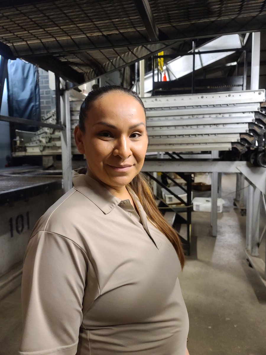 Intensity. Integrity. Intelligence. The #fridaynightspotlight goes to  North Wall Supervisor Valyncia Manheimer! Her work ethic and passion are a driving force not only on PD2, but the sort as a whole! Thank you for your LEADERSHIP and GUIDANCE! #thankyou