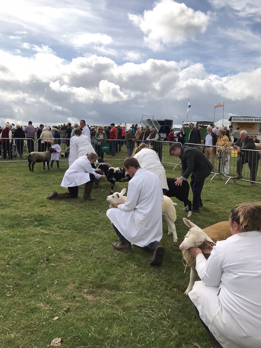 m_j_betson's tweet photo. Great to be doing agricultural shows again with @FCNcharity Enjoying good weather @theblakesleyshow Northants 🌞🤞 https://t.co/Wxf726GOMc
