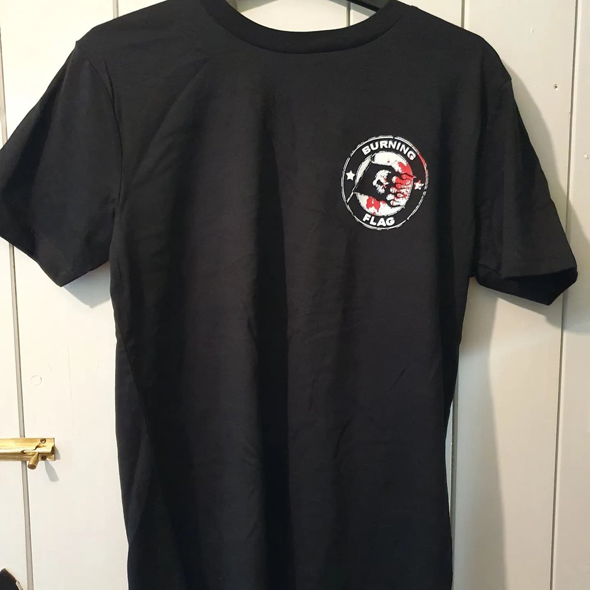 Brand New Matador Tees printed on Earth Positive at Carry on Screening 🖤 

Available to grab at our upcoming gigs for £13, sizes XS - 4XL ❤️