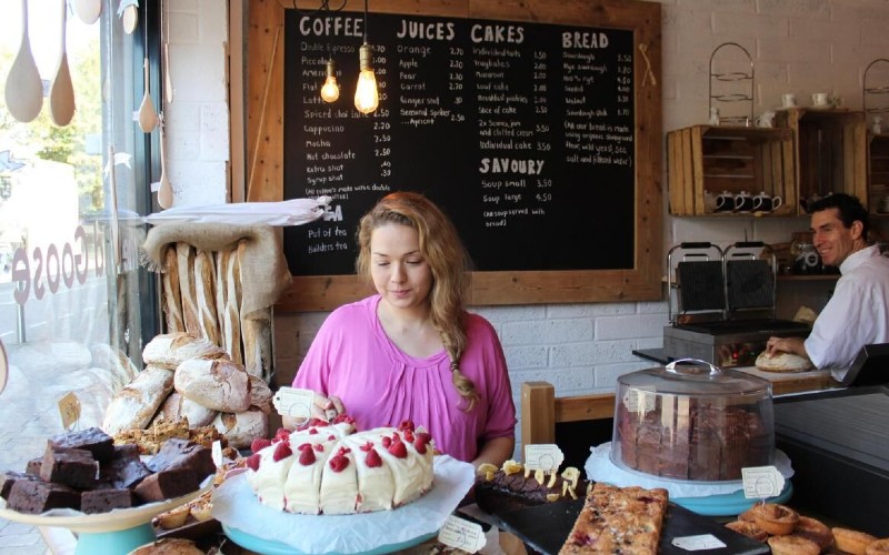 Slinging South African inspired baked goods and supporting the East London community, meet our local heroes <a href="/WildGooseBakery/">TheWildGooseBakery</a>  ow.ly/MF9d50FEorz
