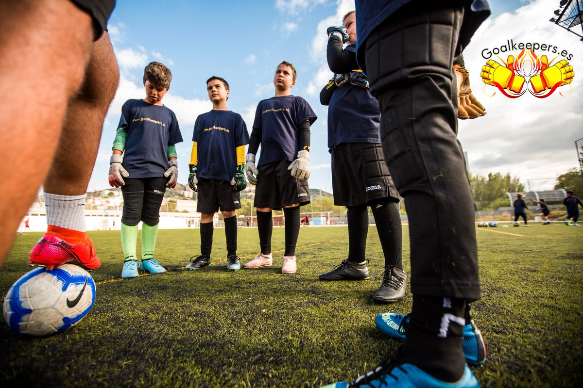 Después de varias semanas de duro trabajo damos acabaron nuestros diferentes campus de tecnificación de verano.
Un verdadero placer ver trabajar a nuestr@s más de 75 porter@s para seguir mejorando.
Ya estamos organizando los campus de pretemporada. En breve anunciamos novedades.