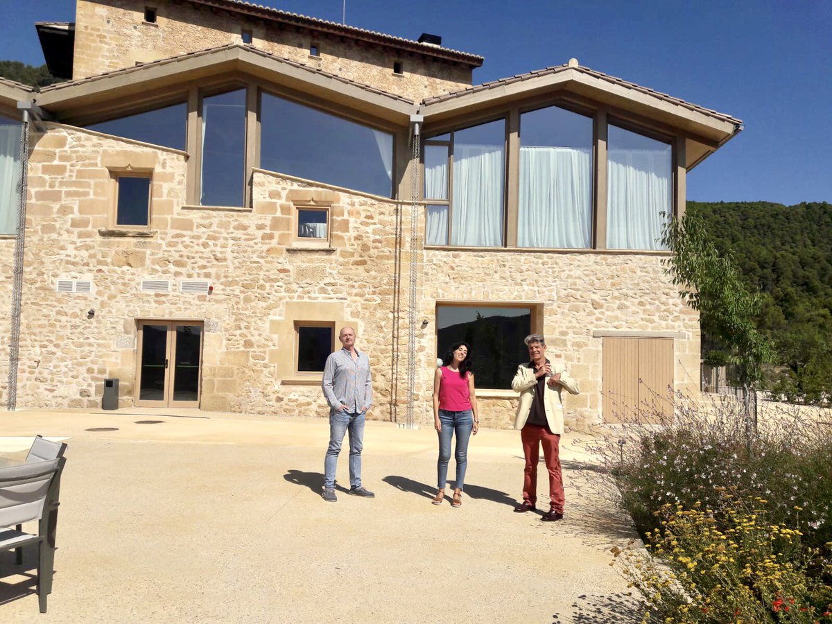 RaquelLanseros's tweet photo. Días de literatura en Matarraña (Teruel)
#hoteltorredelmarques https://t.co/gqanmSusqh