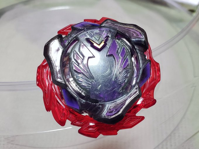 ディスク飛び出すぎで笑う 