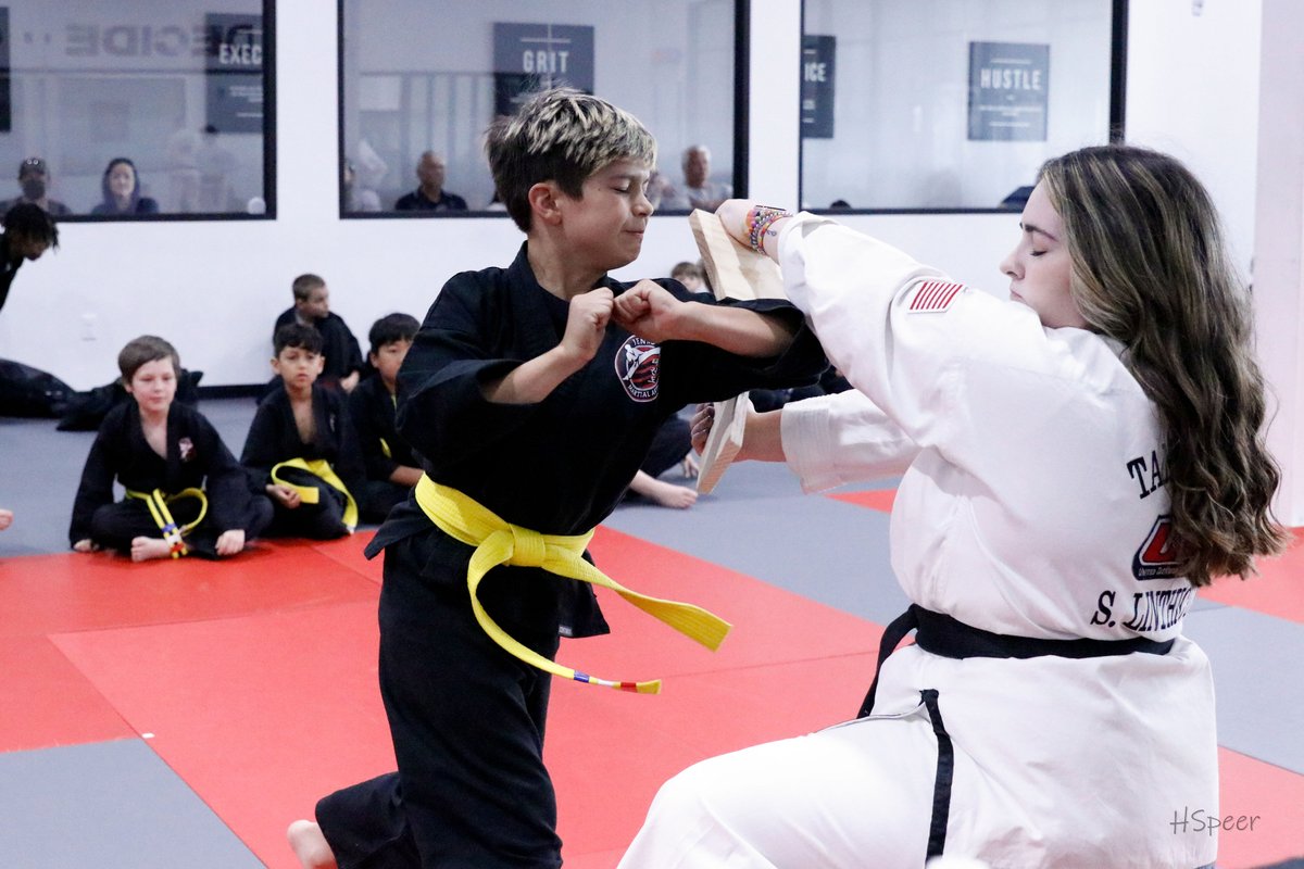 JMAA_Kicks's tweet photo. “If we have the attitude that it’s going to be a great day it usually is.” – Catherine Pulsifier
Photo by Hillary Speer 

 #jenksmartialartsacademy #taekwondo #martialarts #fitness #motivation #success #excellence  #jenks #tulsa #oklahoma https://t.co/HxVCY9Uyu2