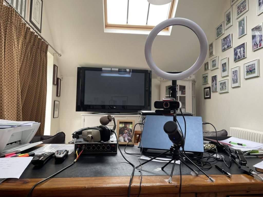 Harmy611's tweet photo. my perspective when recording 7/12🏏
some brilliant and amazing memories behind me, and a whole lot of wires…
drop us a question throughout today’s play and i’ll answer it on tomorrow’s video #thecommentssection
Subscribe here - https://t.co/lt8AOSI93x
#ENGvIND #Cricket https://t.co/mfHz6wMUo6