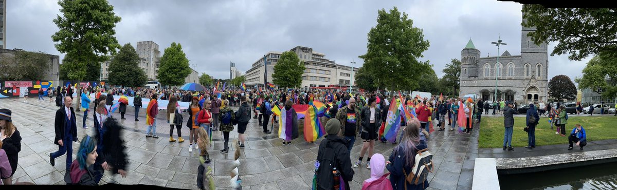 🌈🌈🌈🌈🌈🌈 MARCH TIME 

@PrideinPlymouth 

#ITSWHATWEDO #coopradio #Pride #Plymouth #BeingCoop #SWCoopMps #PlymouthHoe 

<a href="/adamwhite82/">Adam White</a> <a href="/JoWhitfield_/">Jo</a>