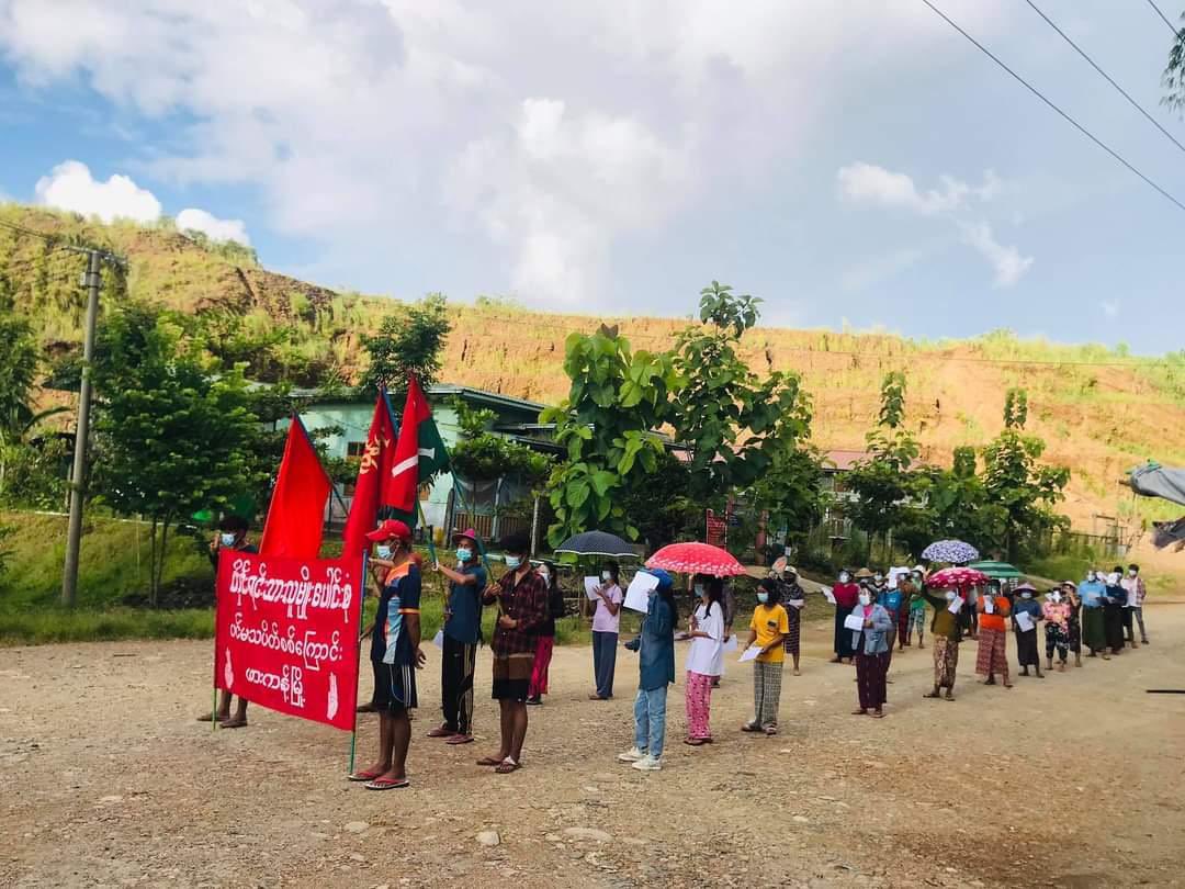Chanapai247's tweet photo. The Multi-Ethincs strike of #HpaKant township was accomplished on Aug 7 evening .
#Aug7Coup #WhatsHappeningInMyanmar https://t.co/Tp5qBJnqGh