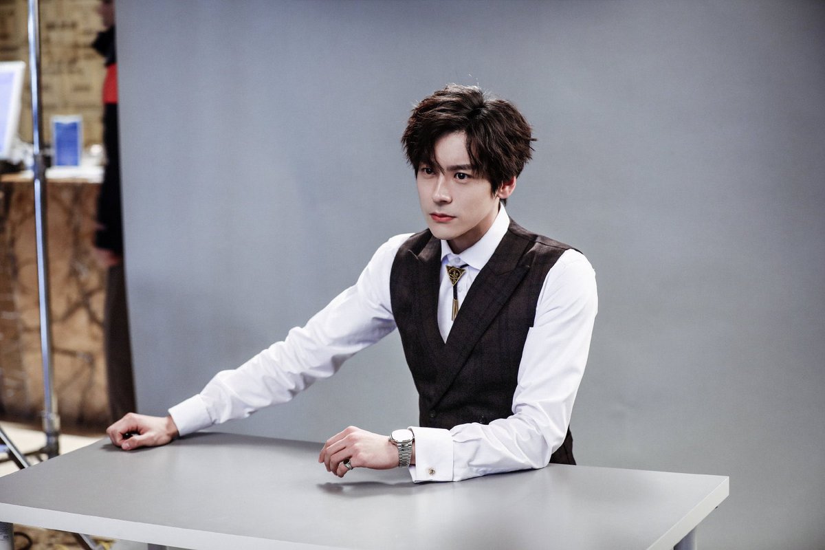 WzmOfficial_'s tweet photo. #贺先生的恋恋不忘大结局

倒计时1小时，就要迎来 #贺先生的恋恋不忘 收官了贺总也将修成正果，正式脱单！今晚8点芒果TV，记得来参加贺先生的婚礼哟❤️

#魏哲鸣 #魏哲鳴 #WeiZheming #위철명 #เว่ยเจ๋อหมิง https://t.co/MYXaYcOa8R