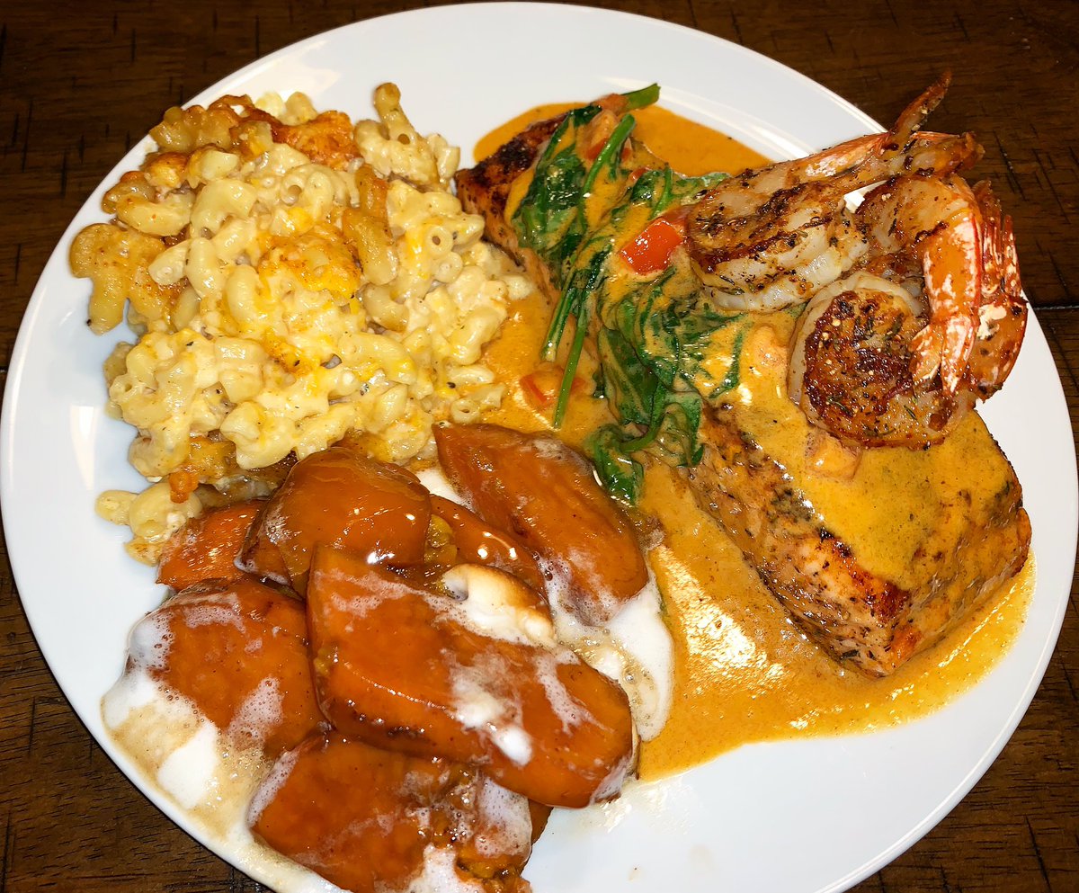 What’s good Lamar this fall Travel by Tastes will be returning again with plates sales. Be on the lookout for more......plates will go fast!💨

#WhosWhoAtLamar 
#Lamar25
#Lamar24
#Lamar23