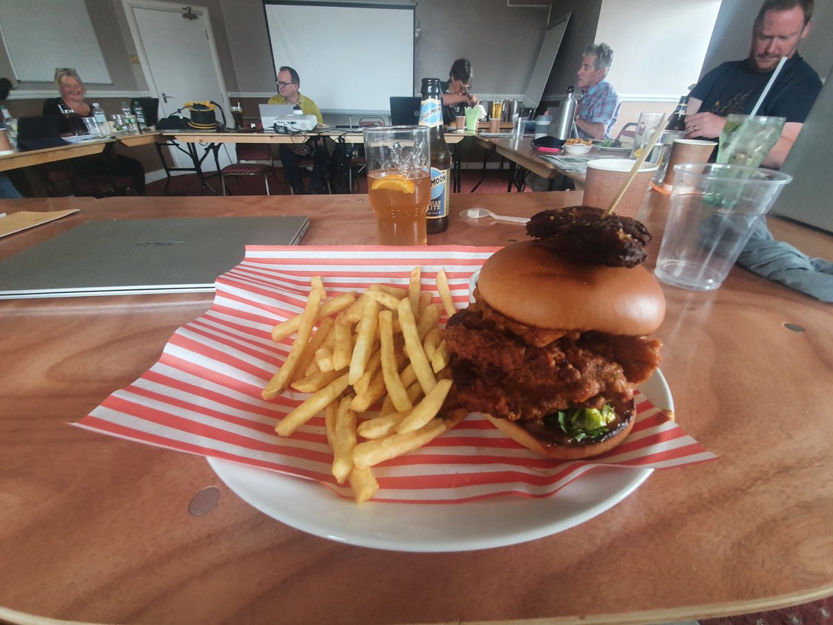 Julian White tweet media