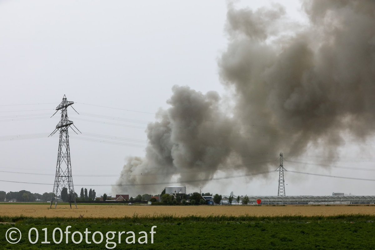 Grote brand in loods Vierpolders Het artikel staat online ?