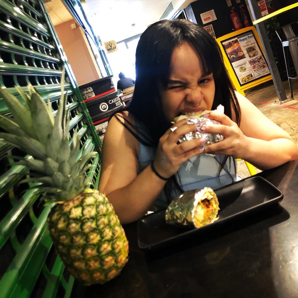 dingdinguk tweet media