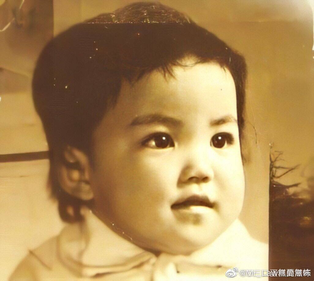 Happy 52th birthday to the icon faye wong      