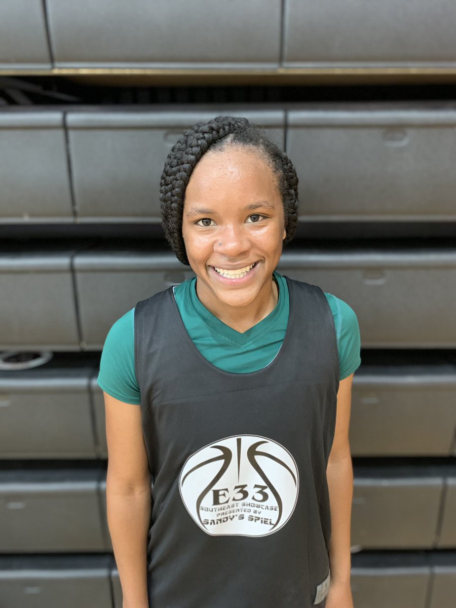 KyleSandy355's tweet photo. 2022 5-5 G @Jaila_Salley (@SpartansWBB) just stuffed the stat sheet.

9 points
5 rebounds
3 assists
2 steals

Involved in every play. Great energy on both ends. @e33eagles https://t.co/bPtV44qVgn