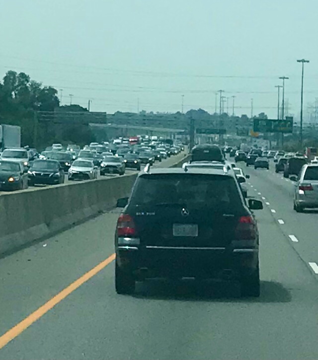 EEmberg5's tweet photo. Just another Saturday afternoon on the 401. #TryingToGetHome #Traffic #alldayeveryday #TheNewNormal https://t.co/6fGWJX0Uu0