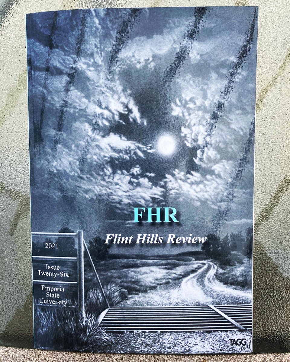 JacobDeVoogd's tweet image. Honored to have a poem in the new issue of @FlintHillsRev alongside so many incredibly talented writers.