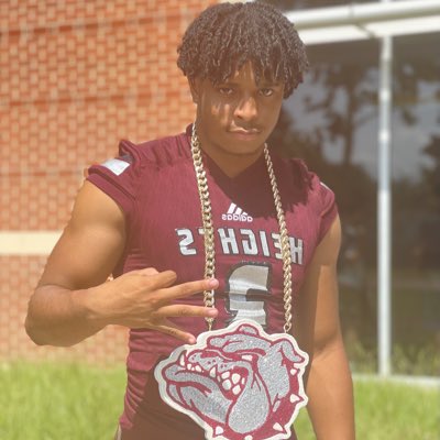 ZacharyMenefee2 tweet media