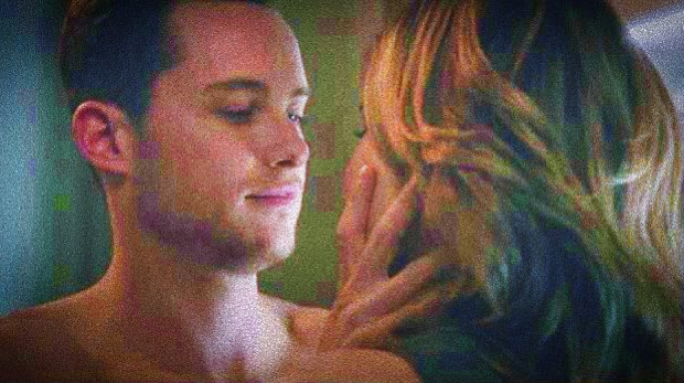 LinsteadBest's tweet image. The way they look at each other and then kiss… 🥰❤️