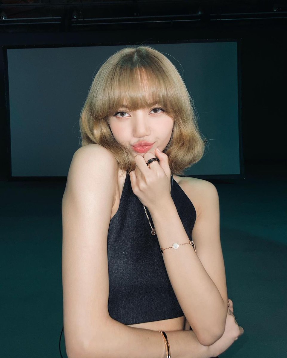 prssaussie's tweet photo. Forever ค้าบบบ 
#LISA 
#fiveyearswithblackpink
#BLACKPINK5thAnniversary https://t.co/gSgq78w71H