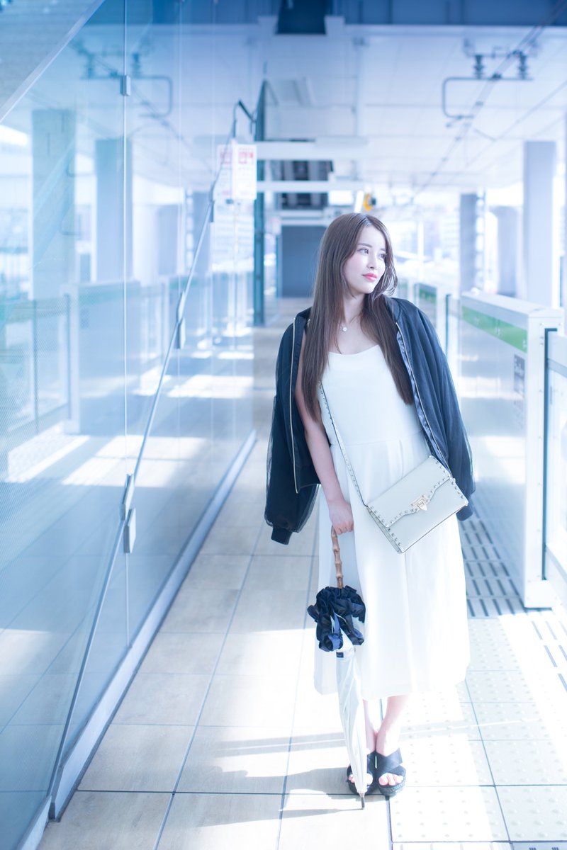 TMakeubeautiful's tweet photo. とにかく暑かった_:(´ཀ`」 ∠):
#RT拡散希望
#RT46
#makeubeautiful
#kawa_photo
#portrait
#ポートレート
#ポートレート好きな人と繋がりたい
#ポートレートモデル募集
#モデル募集
#モデル募集関東
#作品撮り
#高輪ゲートウェイ駅 https://t.co/r5ghUJGMMO