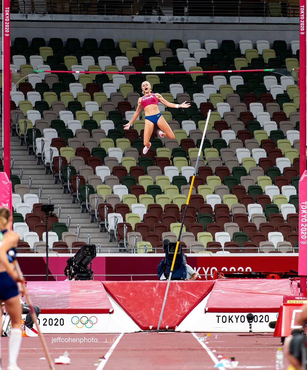 OK,  there are a ton of photos to choose from of #OlympicGames #gold medalist @ktnago13 Katie Nageotte🇺🇸and this one so far is my favorite! LOVE IT! My goal is to get an autographed copy🙂🙂🙂
#FLYKATIEBIRDFLY
#TrackandField 
#goldmedal 
#polevault 
#Athletics 
#OlmstedFalls