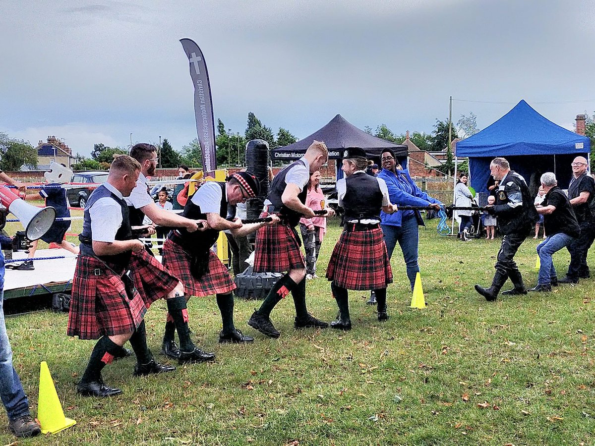 Great day supporting the IP3 Community Fun Day today and we won a tug of war match 😊 facebook.com/groups/glenmor…