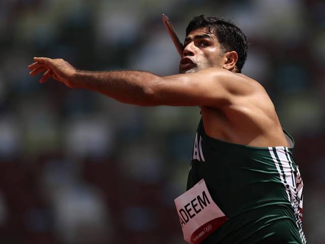 A5ADKH0KHAR's tweet photo. THANKS ARSHAD NADEEM FOR FINAL (ALLAH BLESS YOU ON EVERY STEP) INSAHALLAH NEXT TIME 🏅🥇BE WINNER  
#ArshadNadeem #PAKHERO 
#KheloAazadiSe https://t.co/1gYwll8jqS